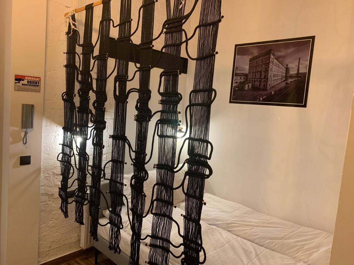 Apartmentsun Loft Factory Breslavia Esterno foto